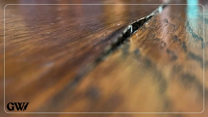 ورم چوب ناشی از جذب رطوبت و تغییر شکل الیاف چوب